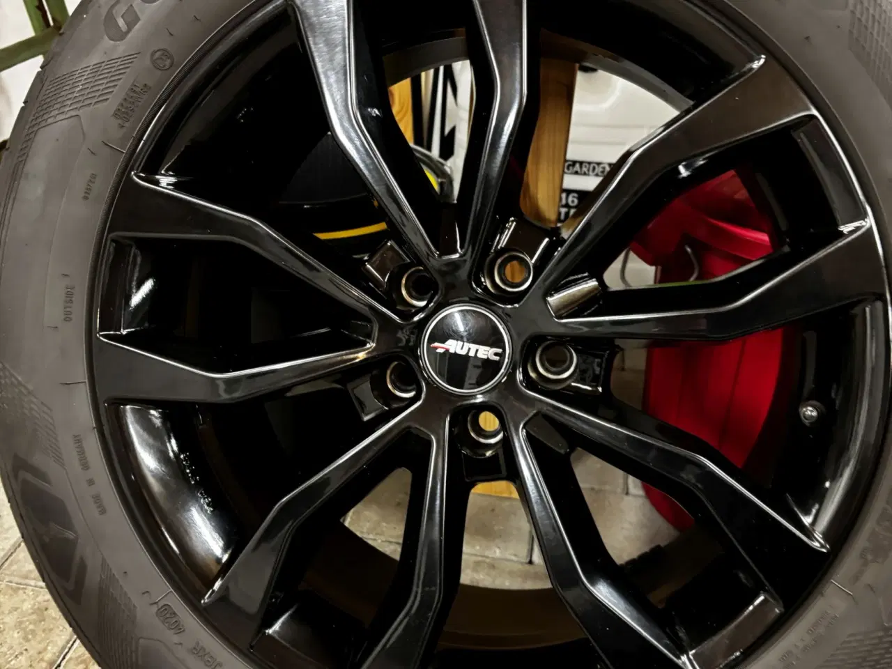 Billede 4 - Autec Uteca Black 18” fælge passer til Audi