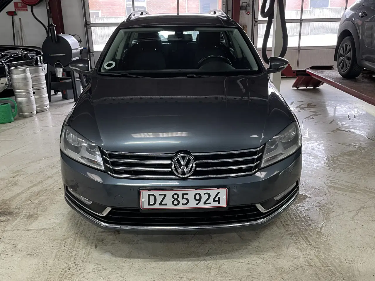 Billede 1 - Fin Passat med mange nye dele
