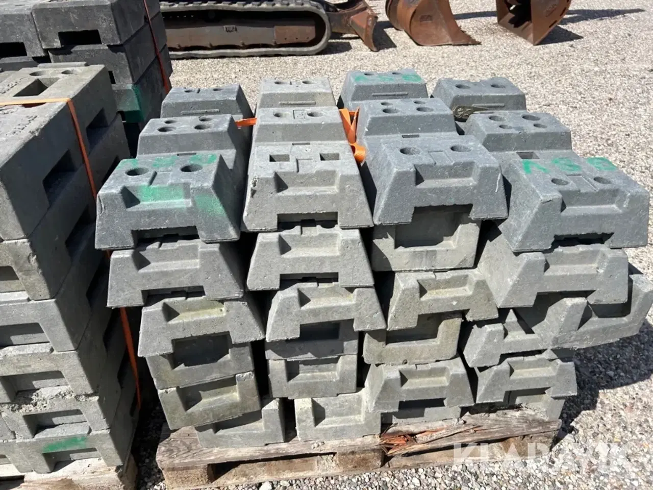 Billede 8 - Byggehegns fødder 9 paller