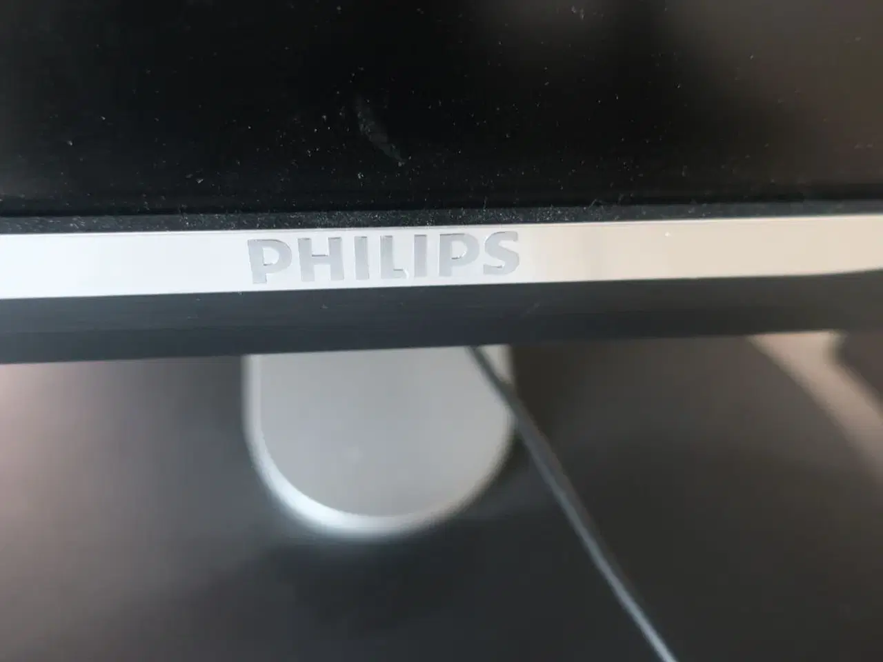 Billede 5 - 2 stk. skærme PHILIPS BDM3270 og 276E / tastatur m.m.