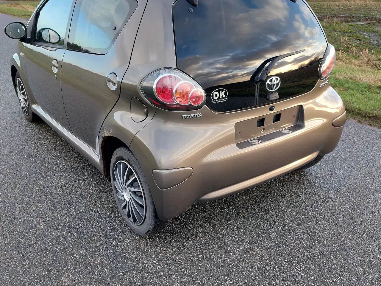 Billede 4 - Toyota Aygo 1,0 benzin årgang 2012 fuld servicebog
