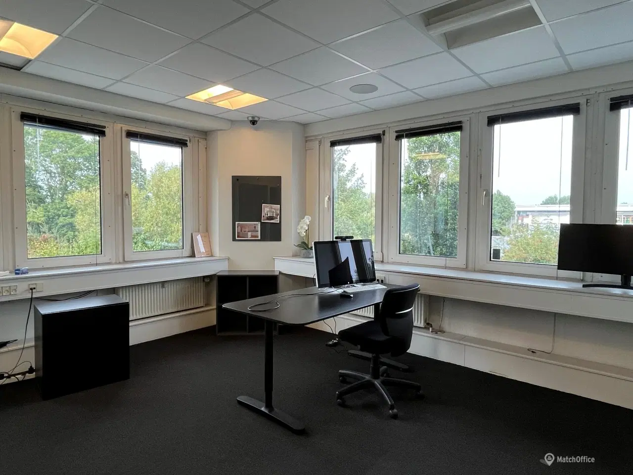 Billede 11 - Sjældent udbudt kombination af lager & kontor