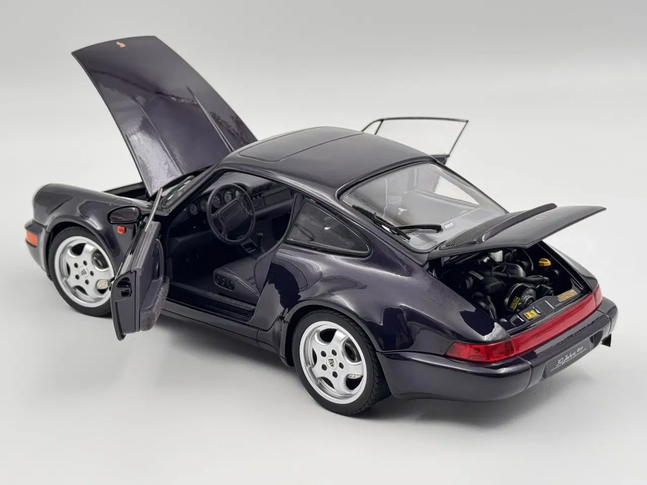 Billede 6 - 1993 Porsche 911 / 964 Carrera 4 - 1:18