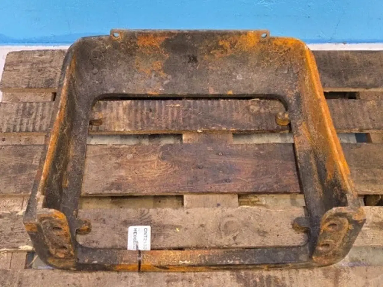 Billede 5 - New Holland LB115B Hjelmplade 87325160