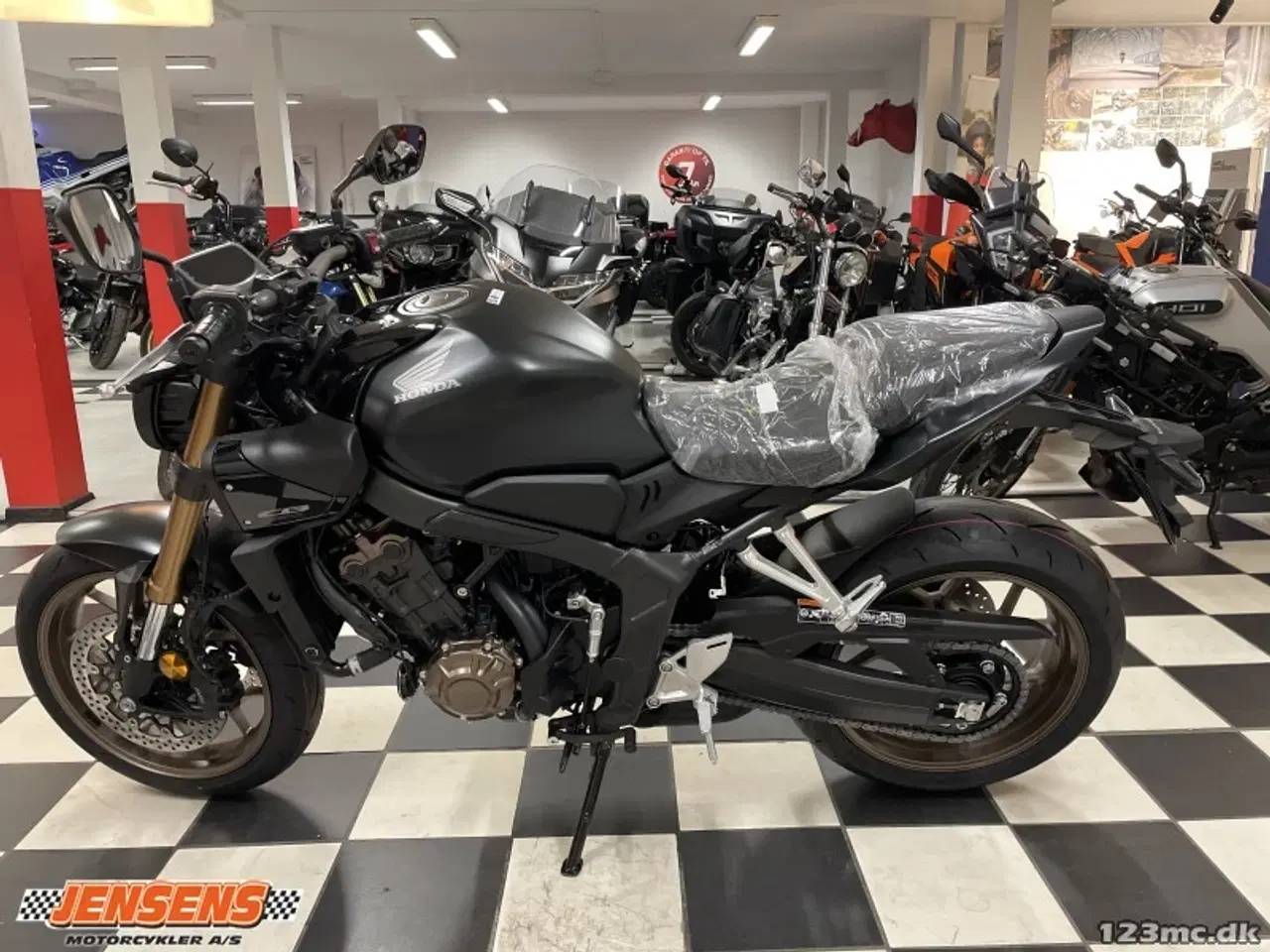 Billede 5 - Honda CB 650 R E-Clutch