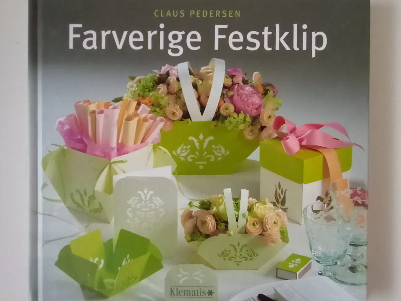 Billede 1 - Bog:  Farverige Festklip