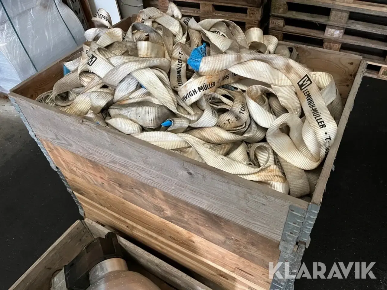 Billede 3 - Lot - Stropper og arbejdsbelysning 3 paller