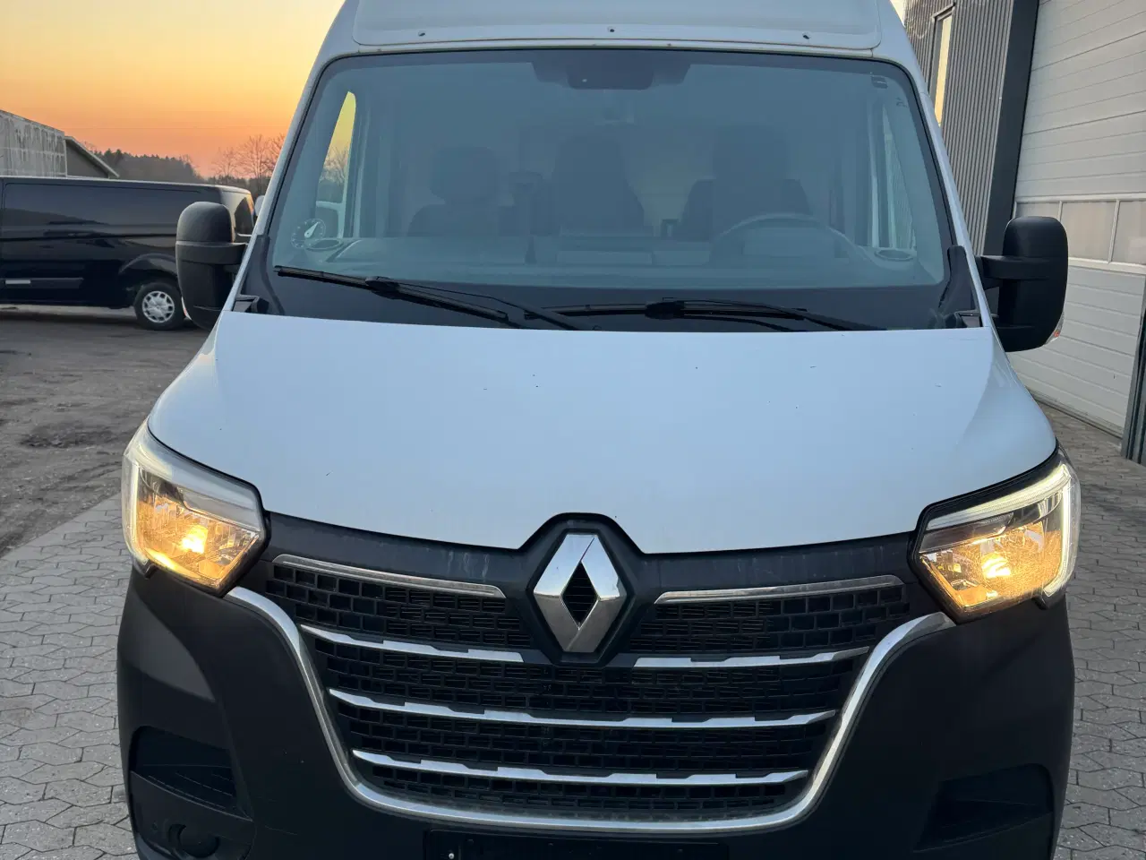 Billede 3 - Renault Master med lift L4H3
