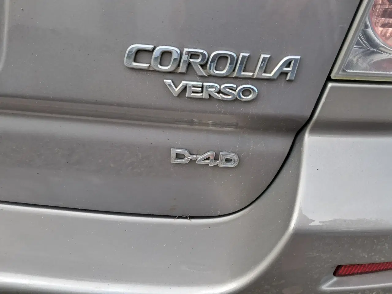 Billede 4 - Toyota Corolla Verso 2,2 D-4D Luna 7prs