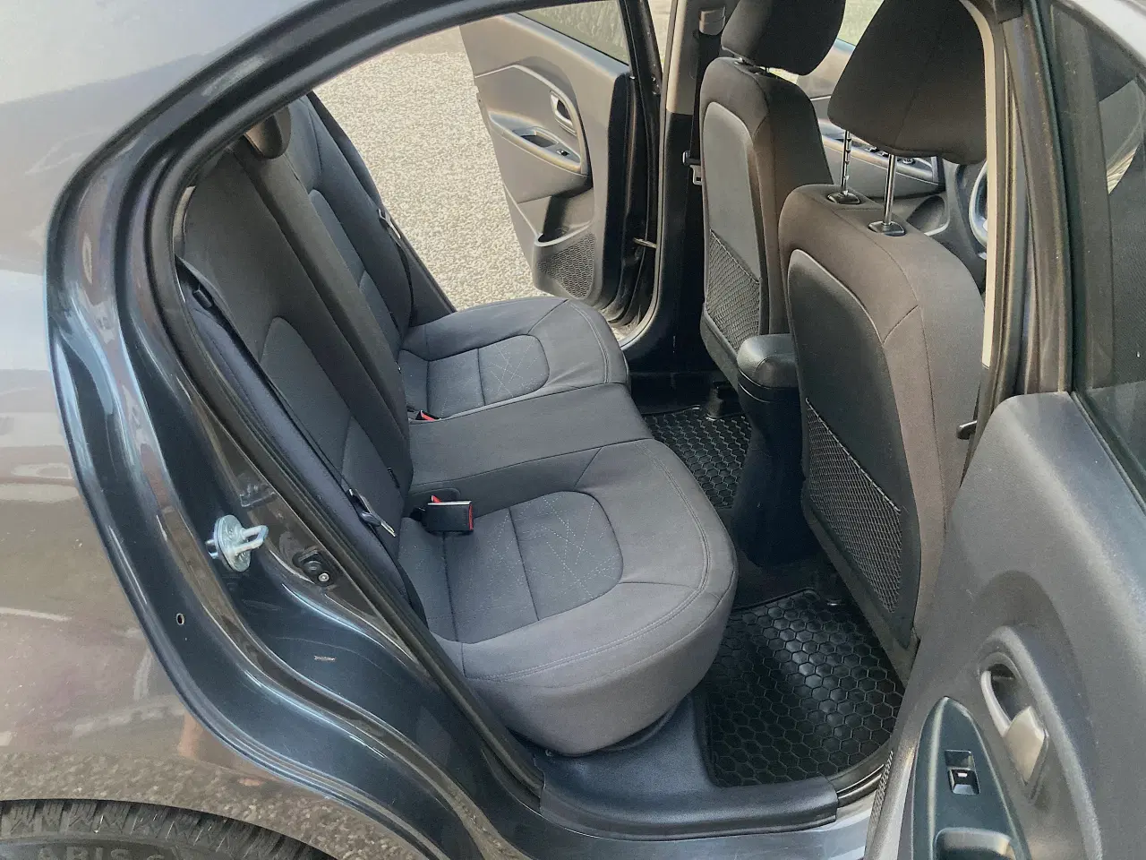 Billede 13 - Kia Rio 1.2 Nysyn 1 Ejer Økonomisk