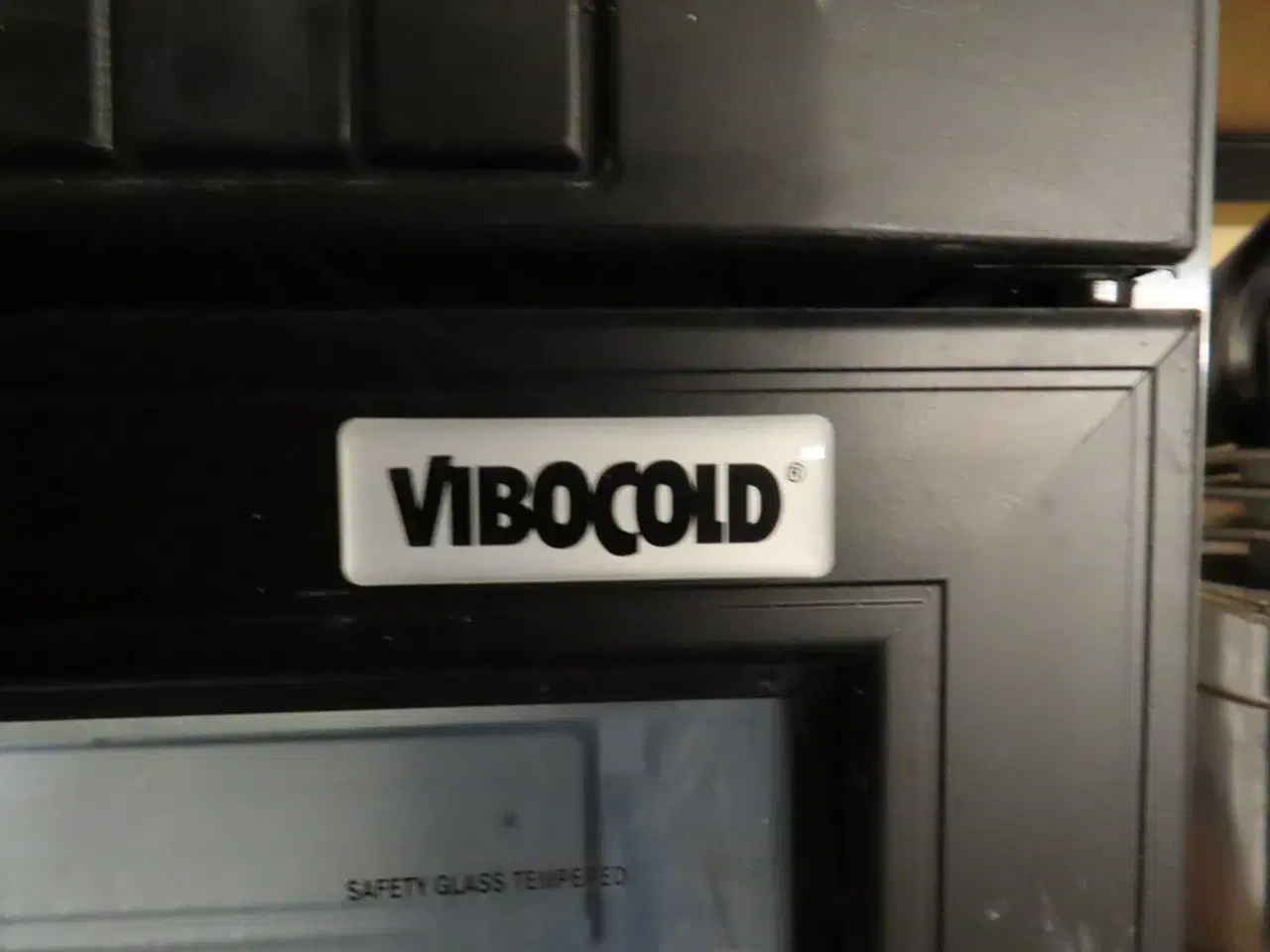 Billede 3 - Displaykøleskab, VIBOCOLD TEFCOLD SCU 1280