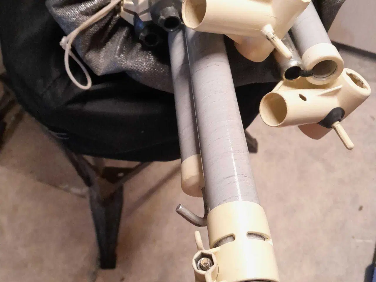 Billede 1 - Fiber stænger til fortelt ramme 14 - 16  A mål 9,m