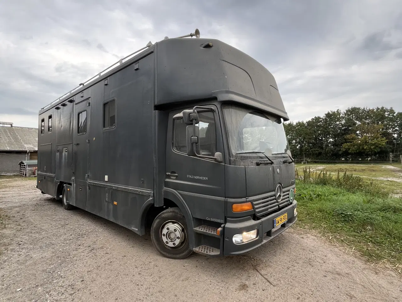 Billede 1 - Mercedes Hestetransporter med Living 