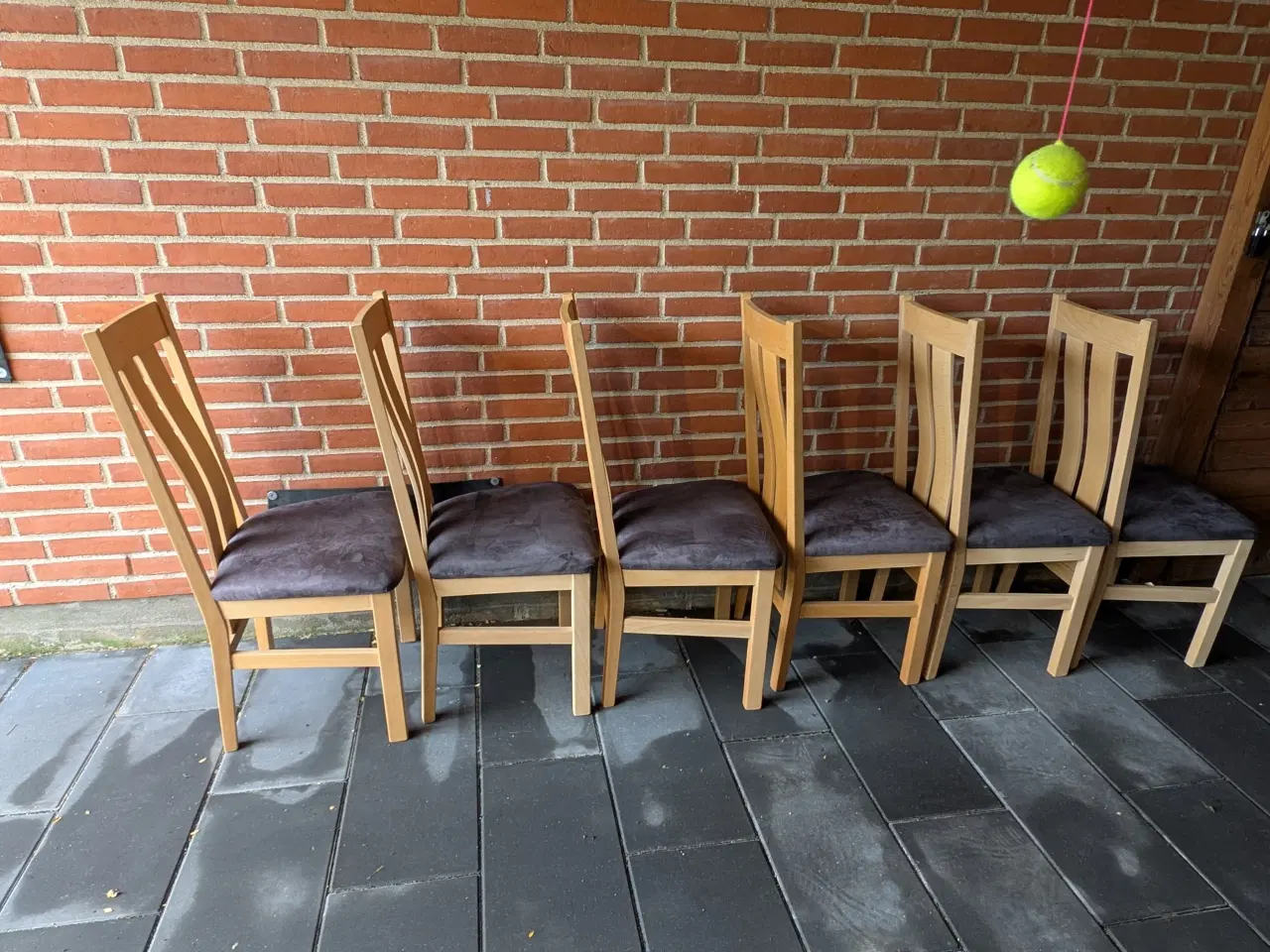 Billede 1 - Spisebordsstole i sæbebehandlet eg
