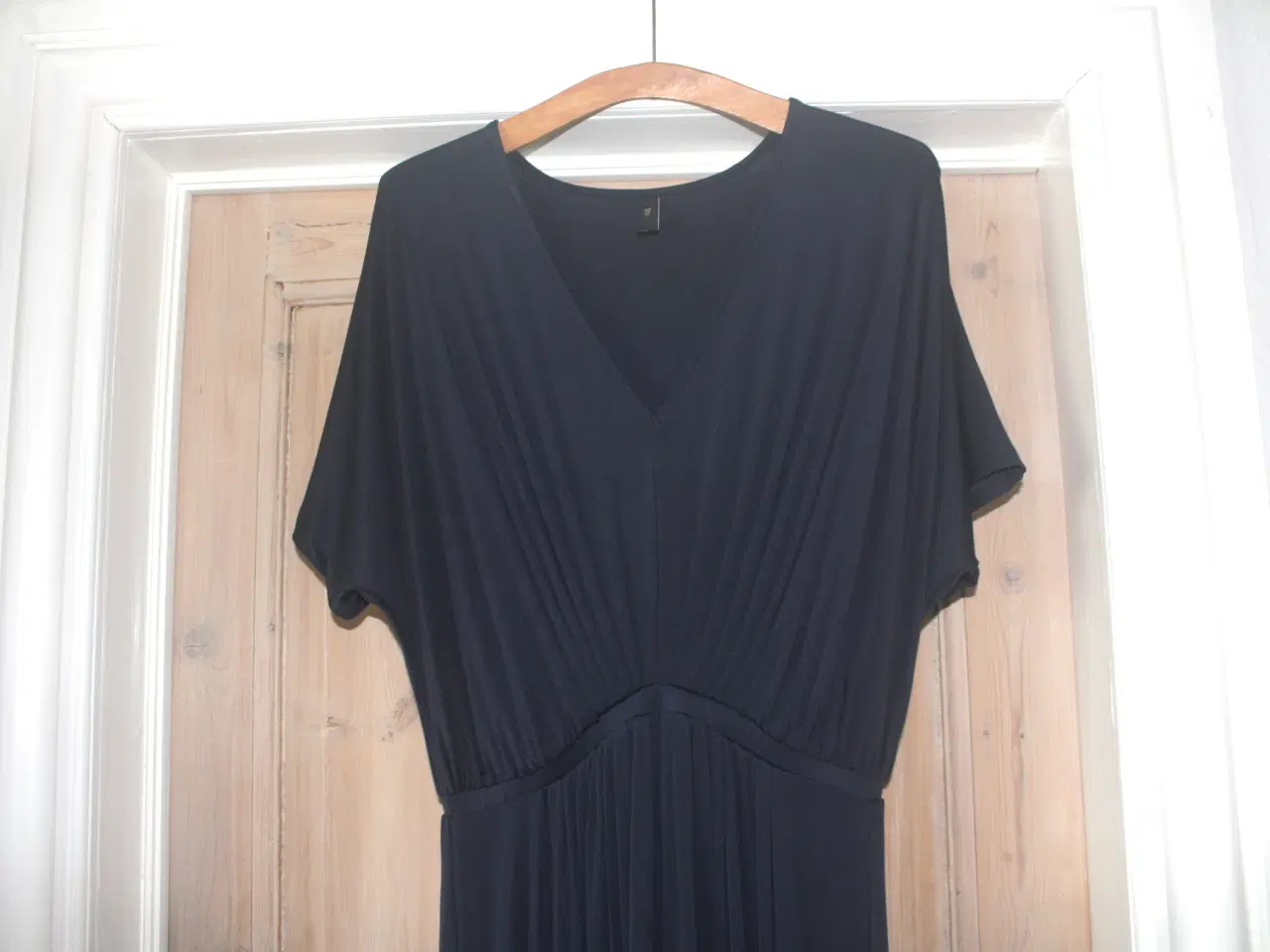 Billede 3 - Lang YAS kjole marineblå str. M/L