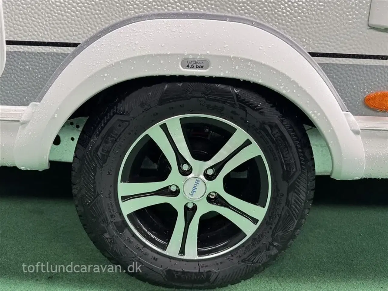 Billede 12 - 2026 - Hobby De Luxe 460 UFe   NY 2026 DK-Line SNART PÅ LAGER, hør nærmere. Masser af lækkert udstyr er med i prisen!