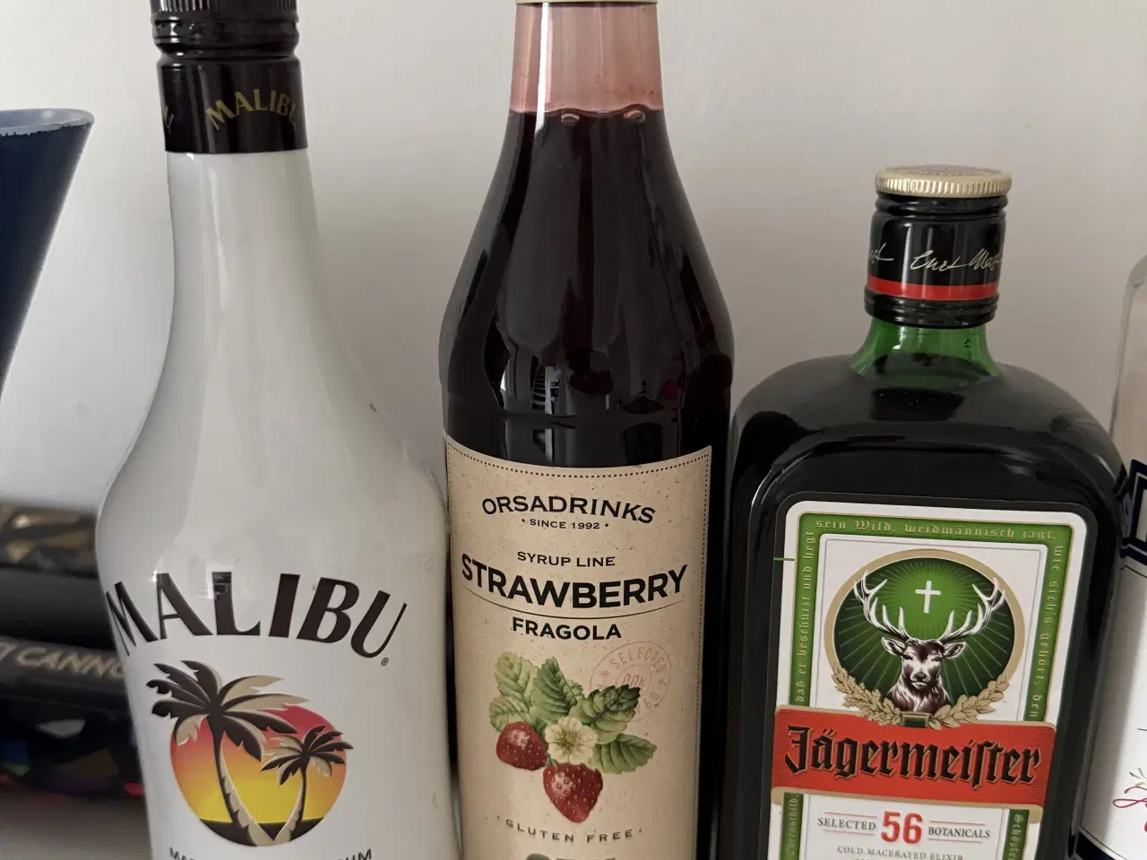 Billede 3 - Forskellige flasker sprut