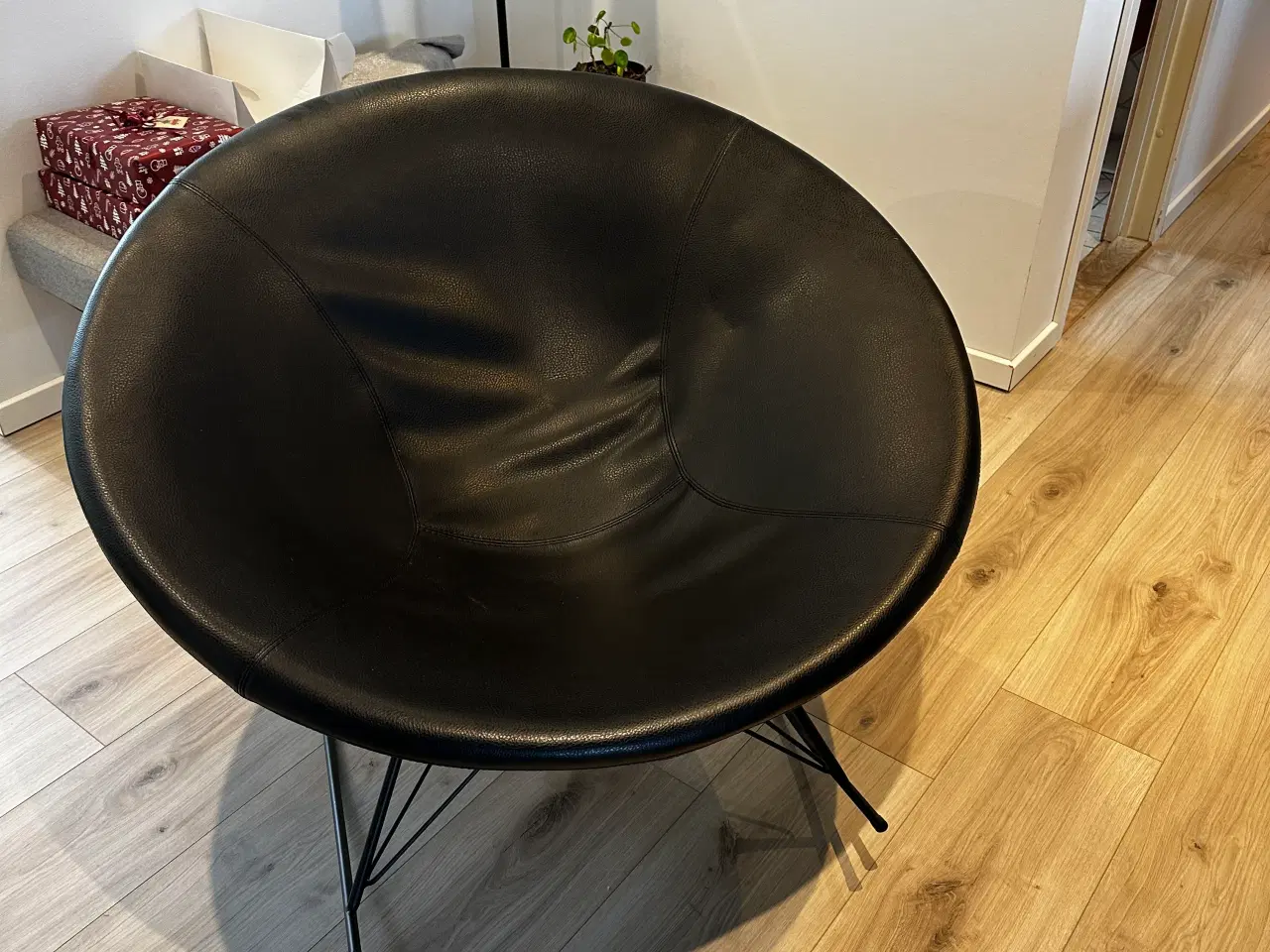 Billede 2 - Gyngestol står som ny