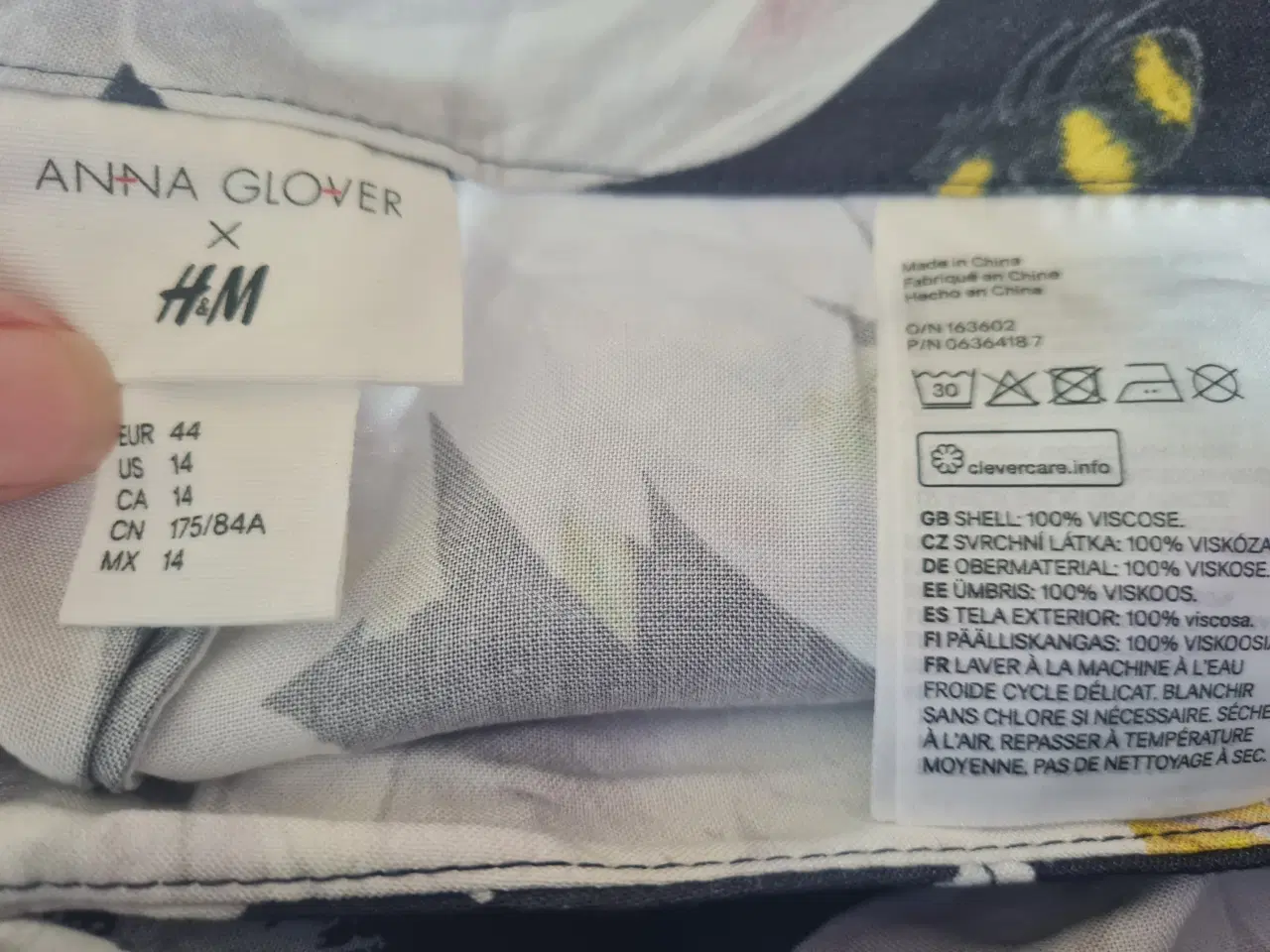 Billede 7 - Nederdel str 44 H&M+Anna Glover 