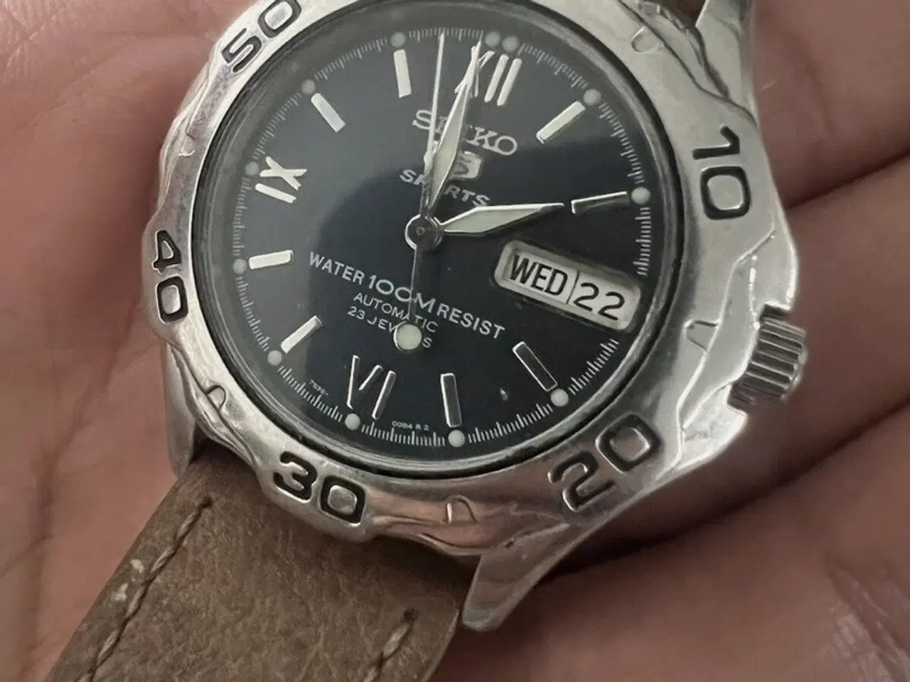Billede 1 - Vintage Seiko 7s36 00A0 med originalt læderarmbånd