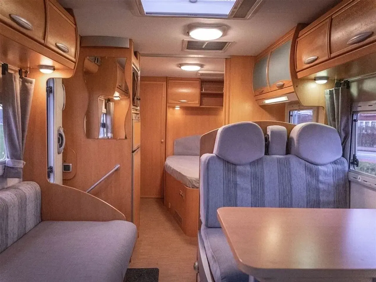 Billede 2 - 2010 - CI Riviera 95 P   Godt udstyret autocamper sælges til CVR (billeder kommer)