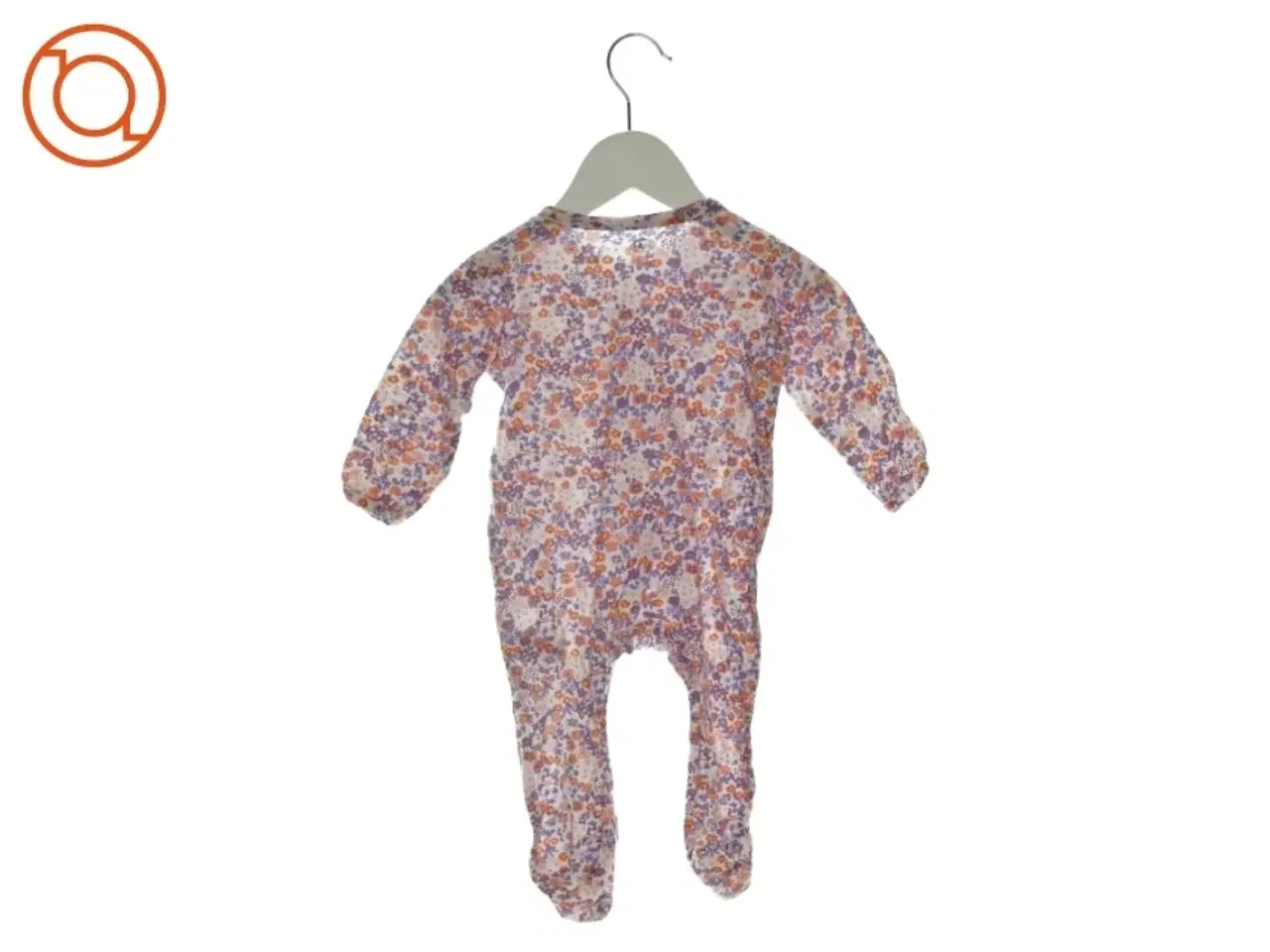 Billede 2 - Hele dragt med blomster (Str. 62/68)