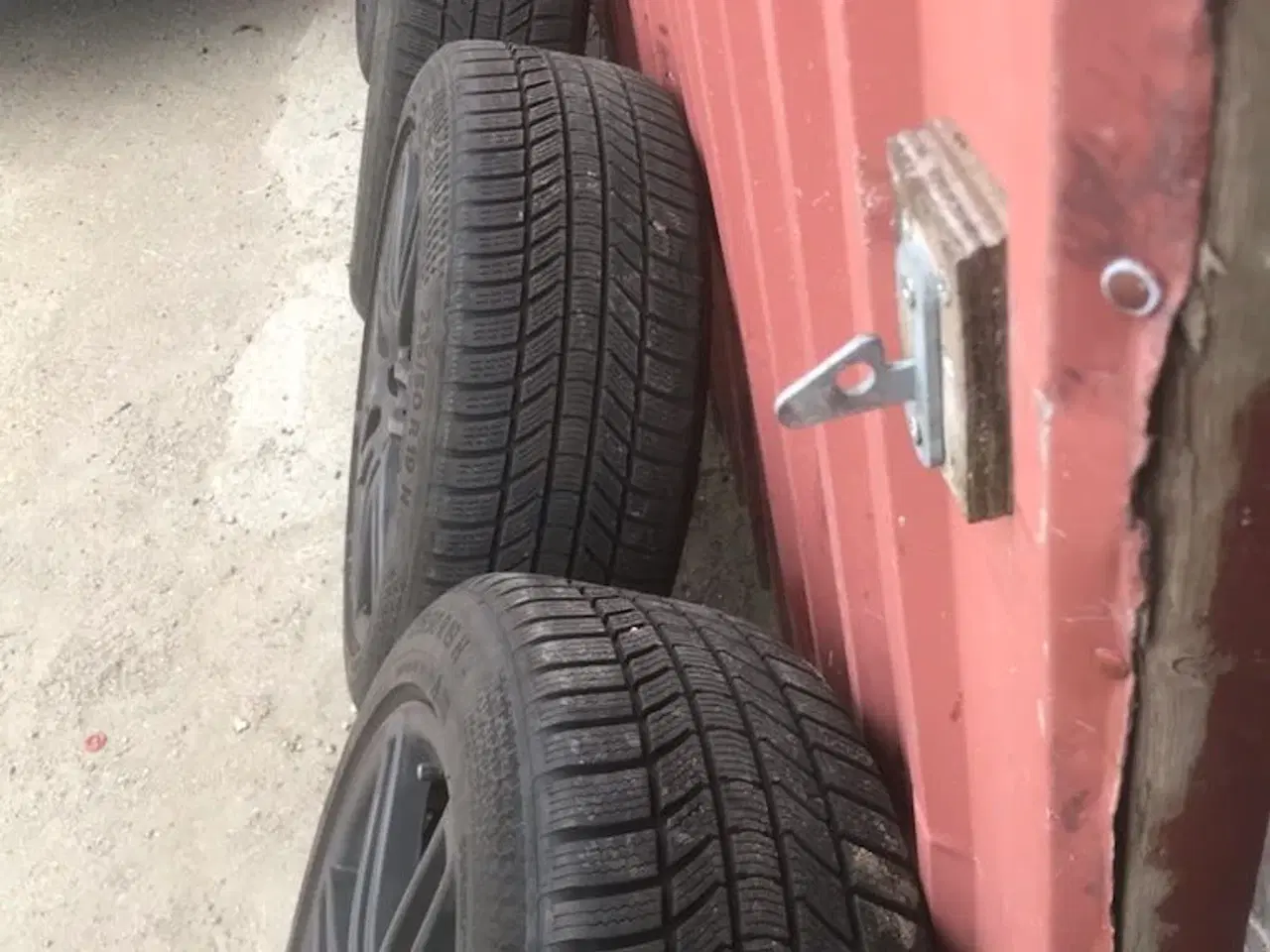 Billede 4 - Audi dæk med fælger Jeg har 4 stk flotte Sommerd