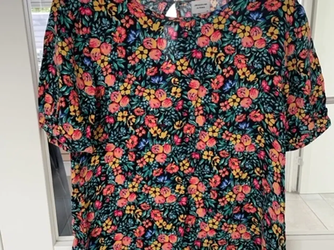 Billede 1 - Bluse, Jacqueline de Yong, str. 38