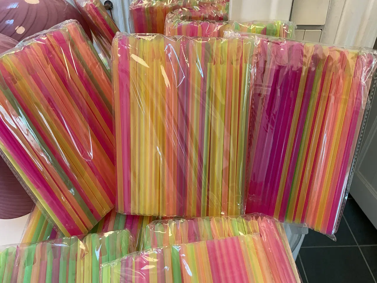 Billede 1 - 100 stk. lange Plastik sugerør (Slushice sugerør)