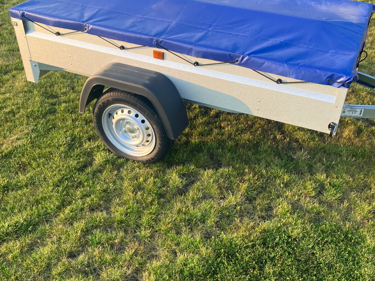 Billede 2 - Næsten ny BRANFORD TRAILER 750kg