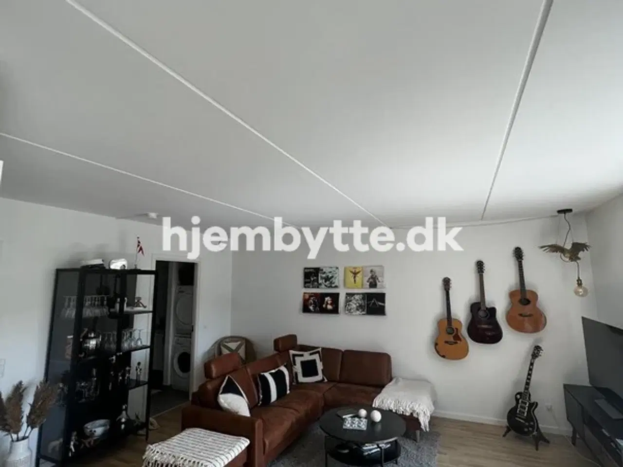 Billede 4 - Hjembytte - Filmbyen