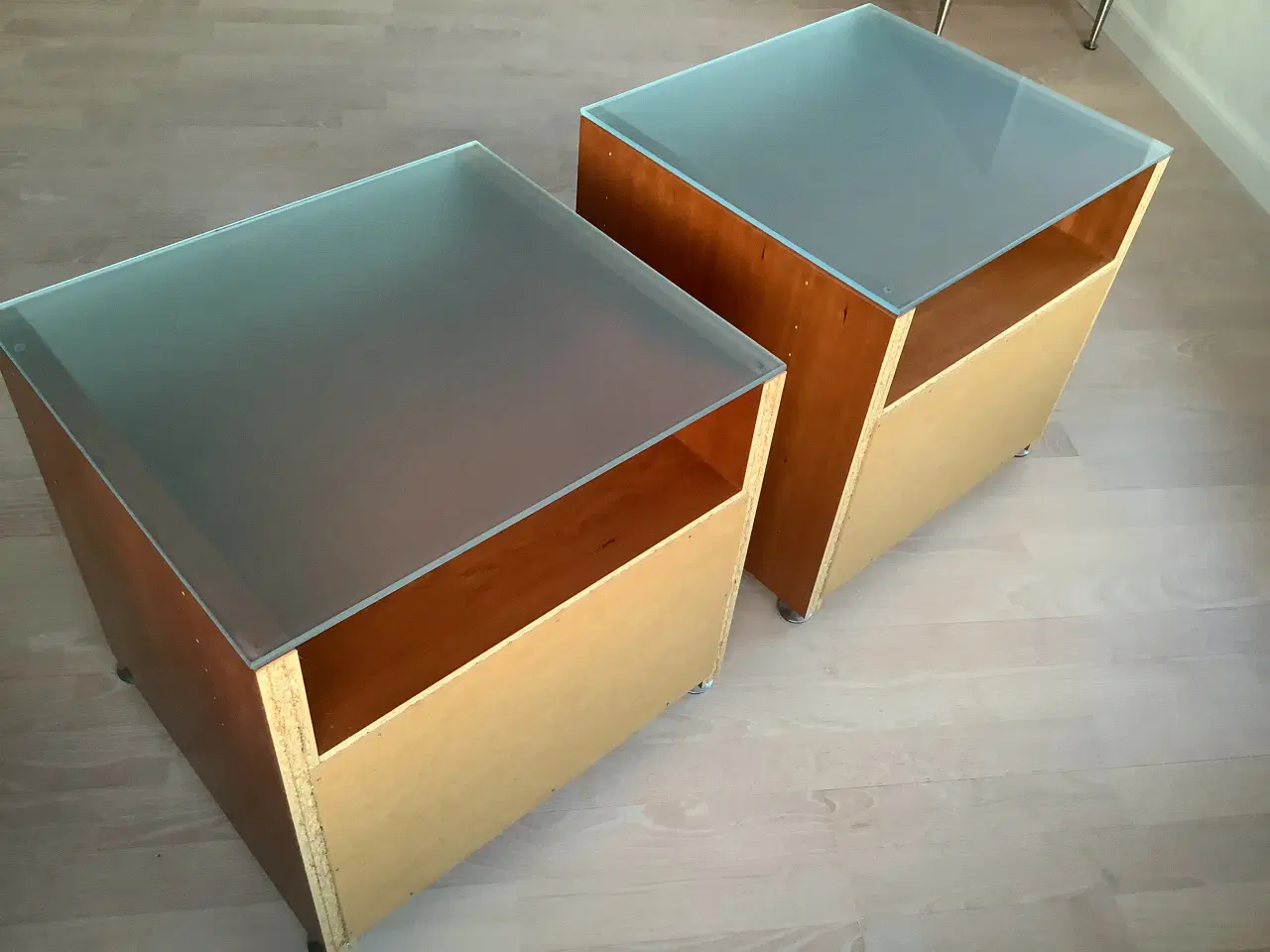 Billede 3 - 2 stk Sengeborde