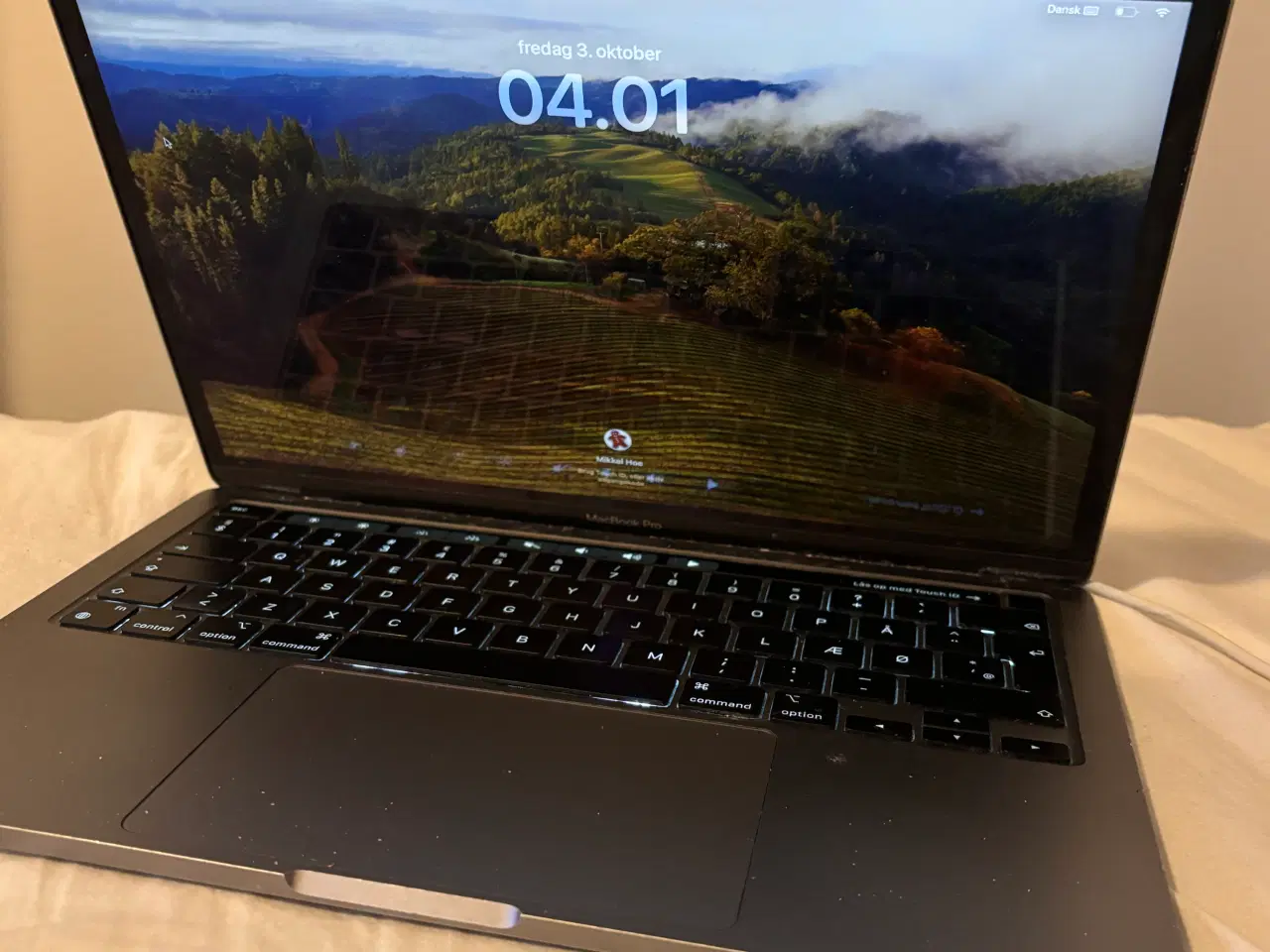 Billede 1 - MACBOOK PRO - 2022 KØB I DAG 6000,-