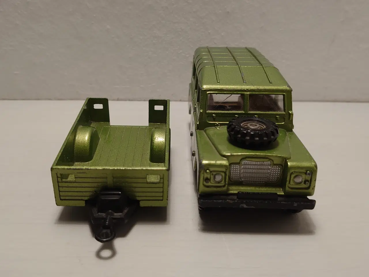 Billede 4 - Corgi WB 109 Land Rover med trailer. 1:36