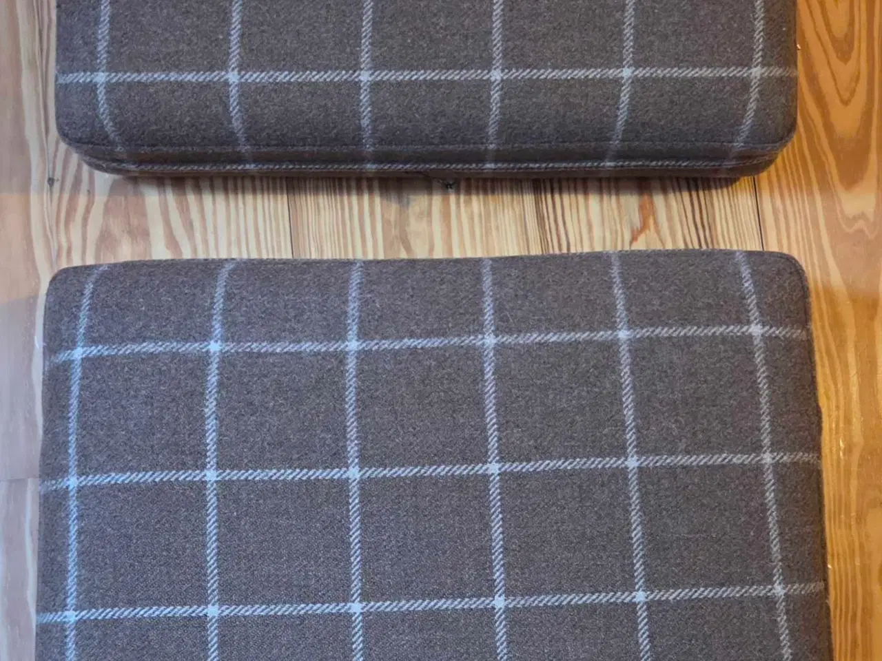 Billede 1 - Hans J Wegners hynde sæt, stof