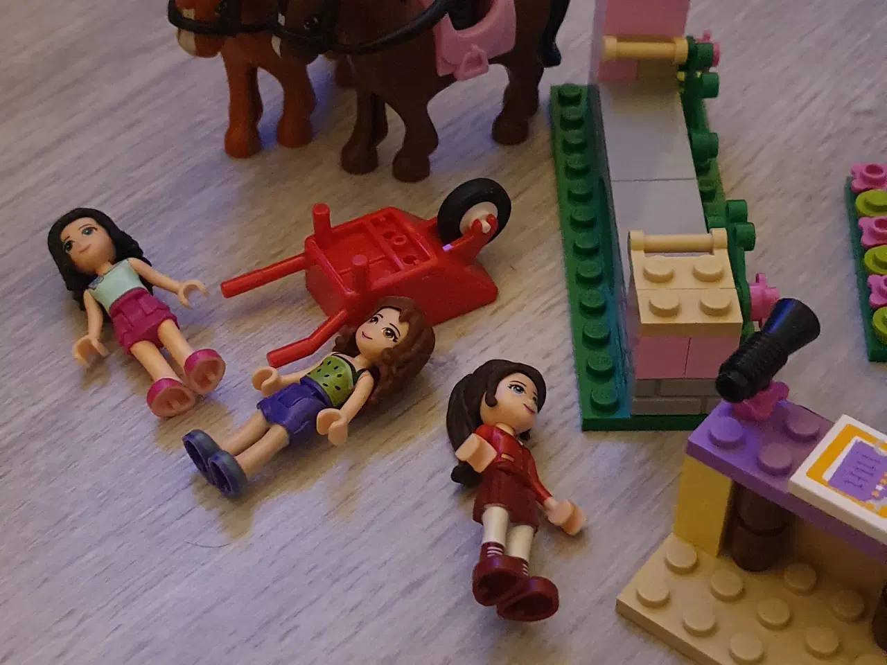 Billede 4 - Lego Friends. Hest.