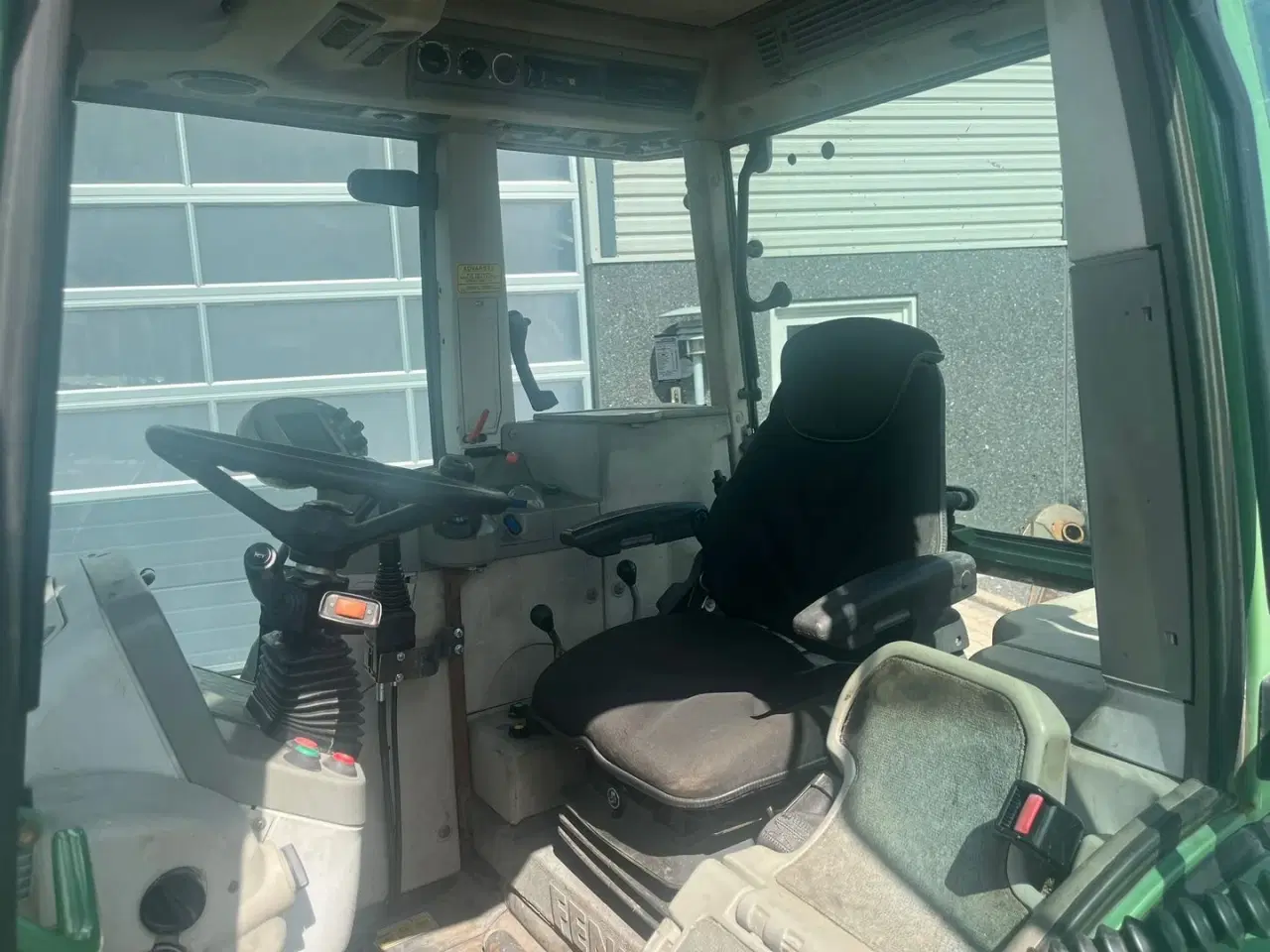 Billede 5 - Fendt 410 Vario med frontlæsser.
