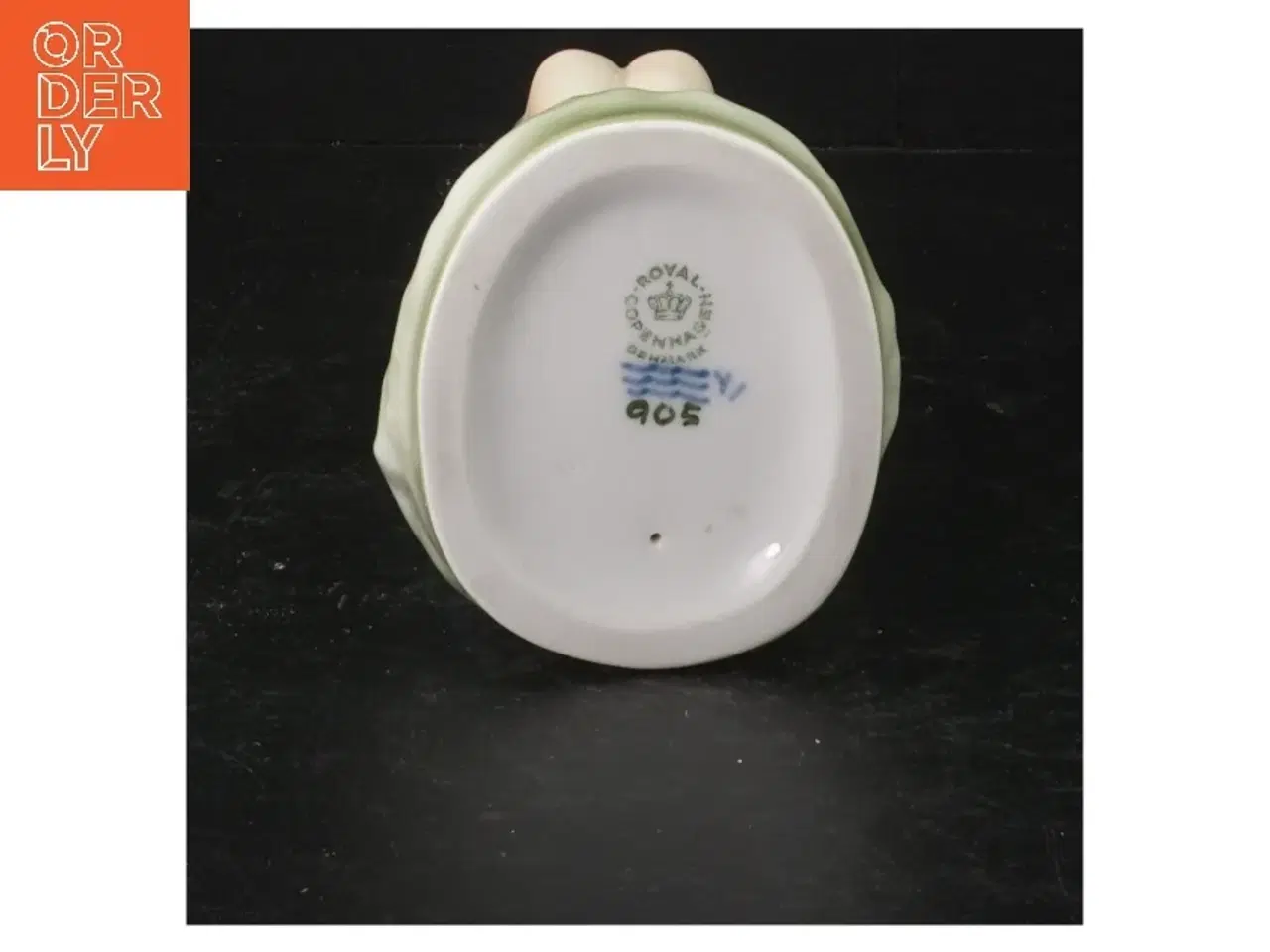 Billede 2 - Figur 905 fra Royal Copenhagen (str. 18 cm)