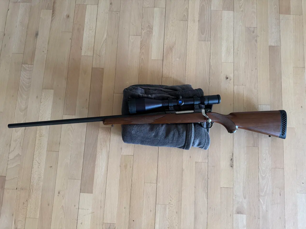 Billede 1 - Ruger M77 Mark II - 7mm Links med Zeiss 3-12x56