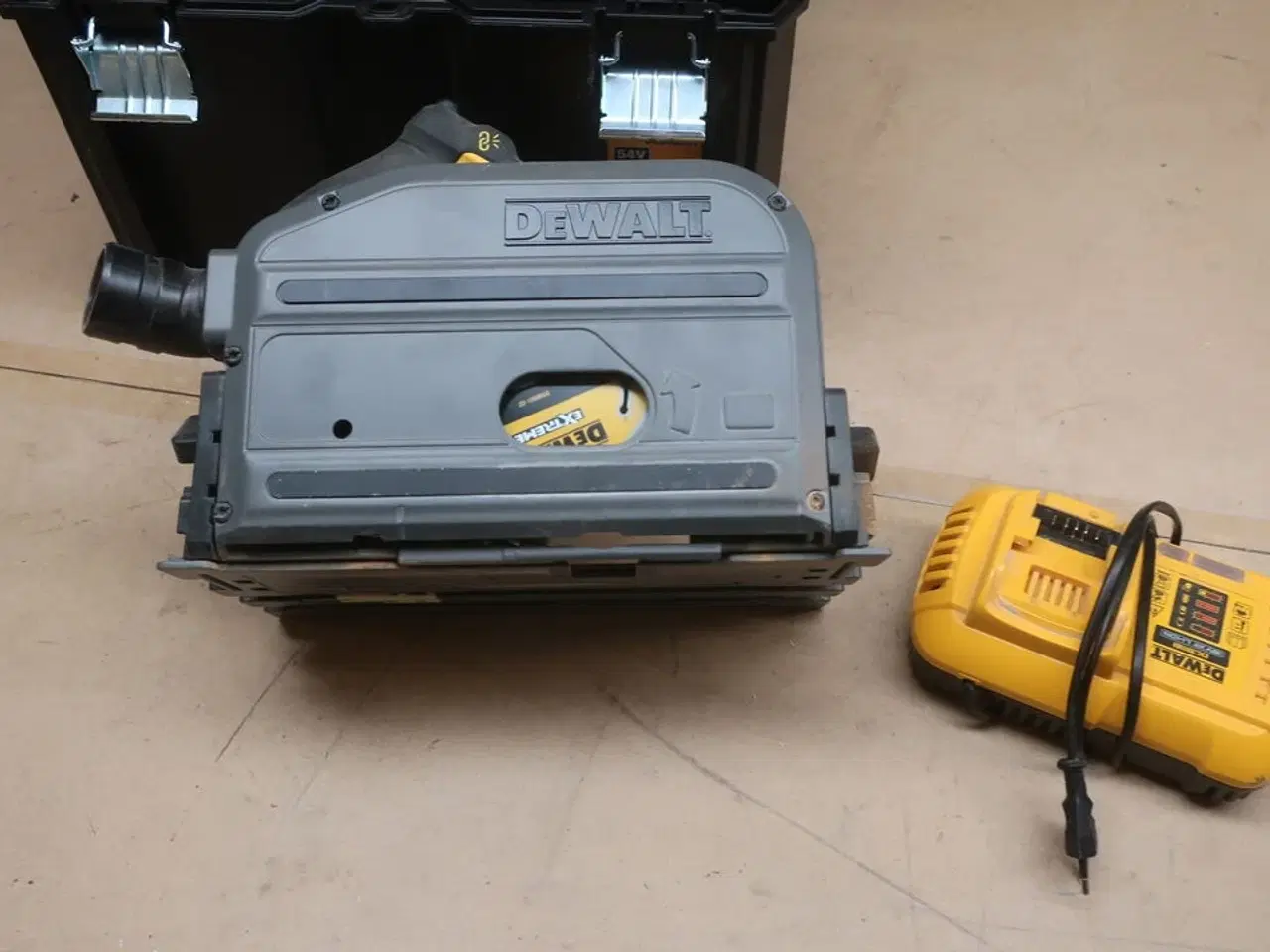 Billede 2 - Rundsav DEWALT DCS520