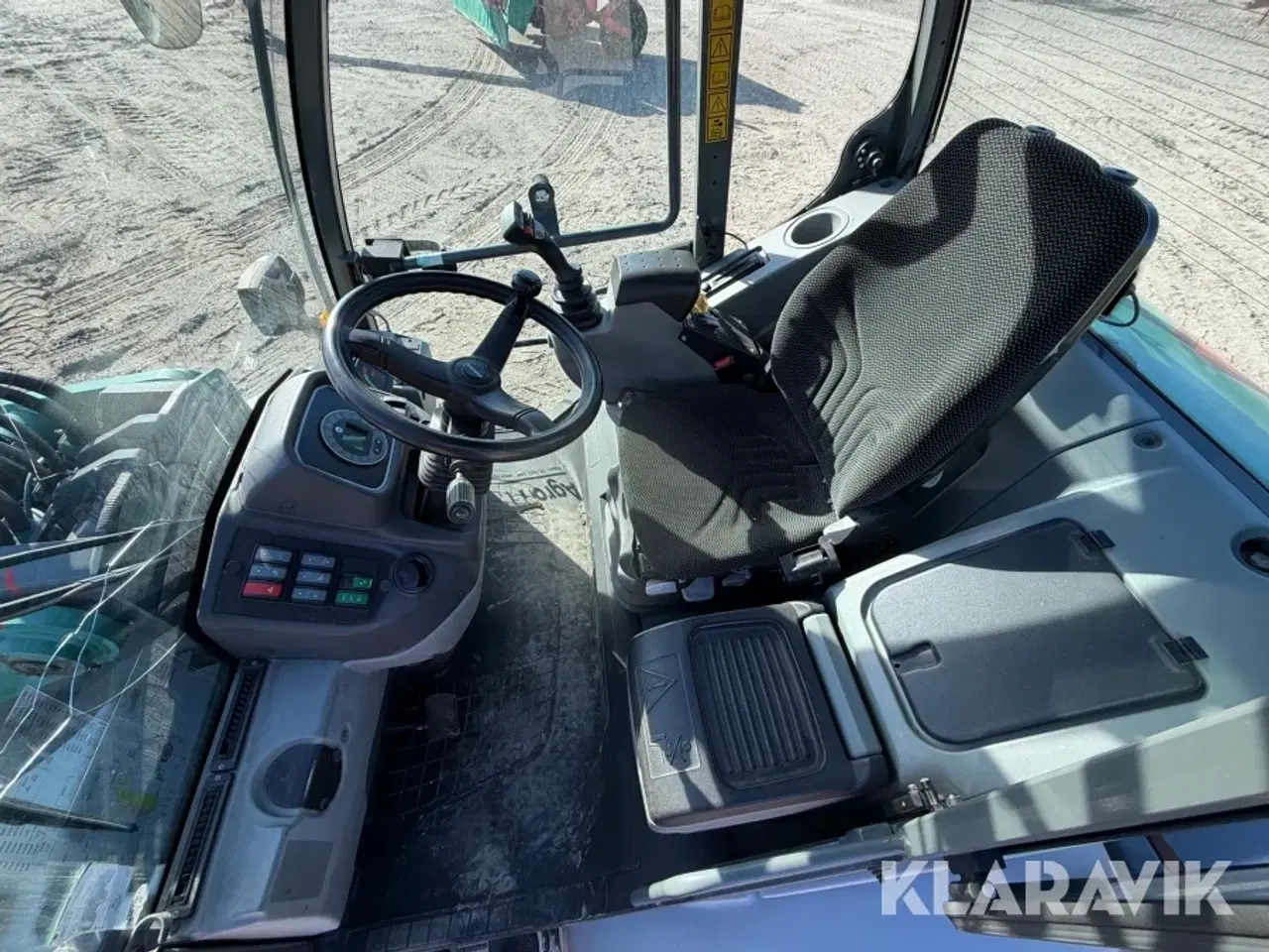 Billede 7 - Teleskoplæsser Kramer KL.30.8T med redskaber