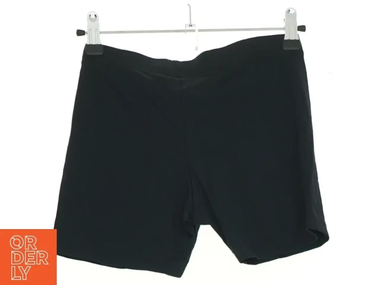 Billede 1 - Sportshorts fra Caritesport (str. 152 cm)