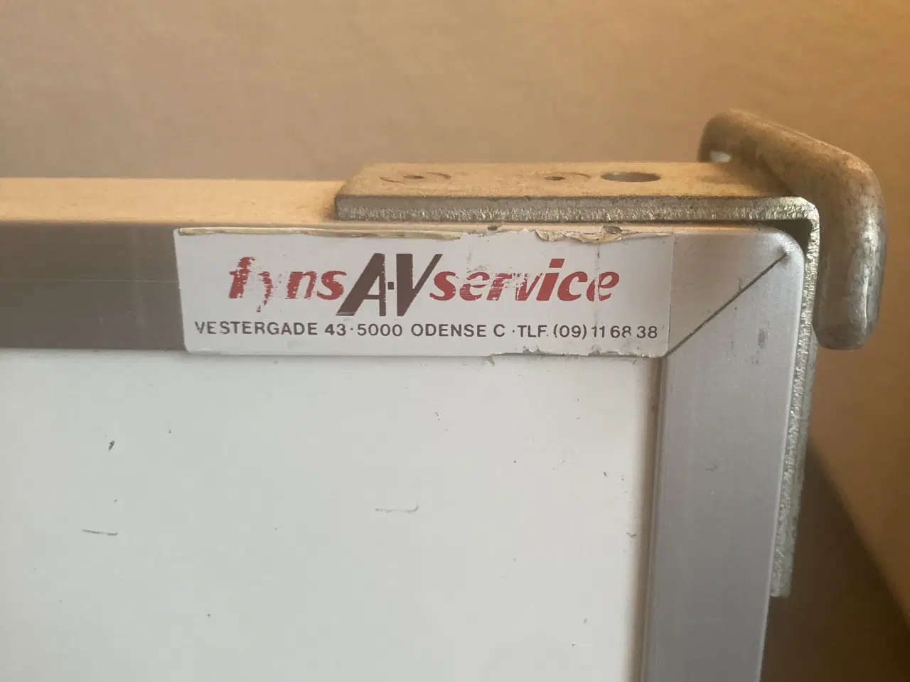 Billede 3 - Whiteboardtavle 120x120 - Vægmodel