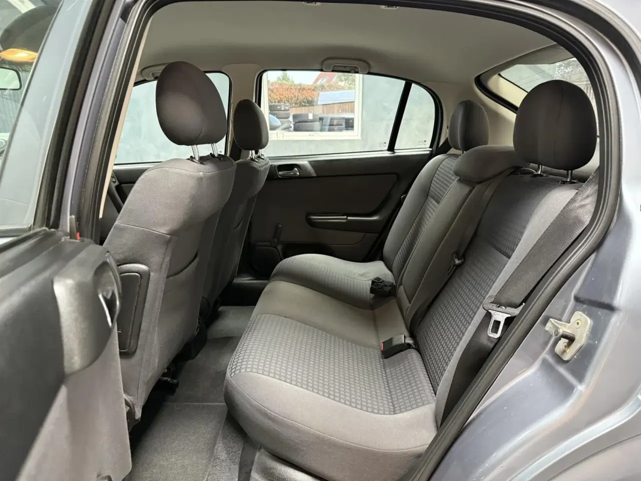 Billede 13 - Opel Astra 1,6 Twinport 103HK 5d