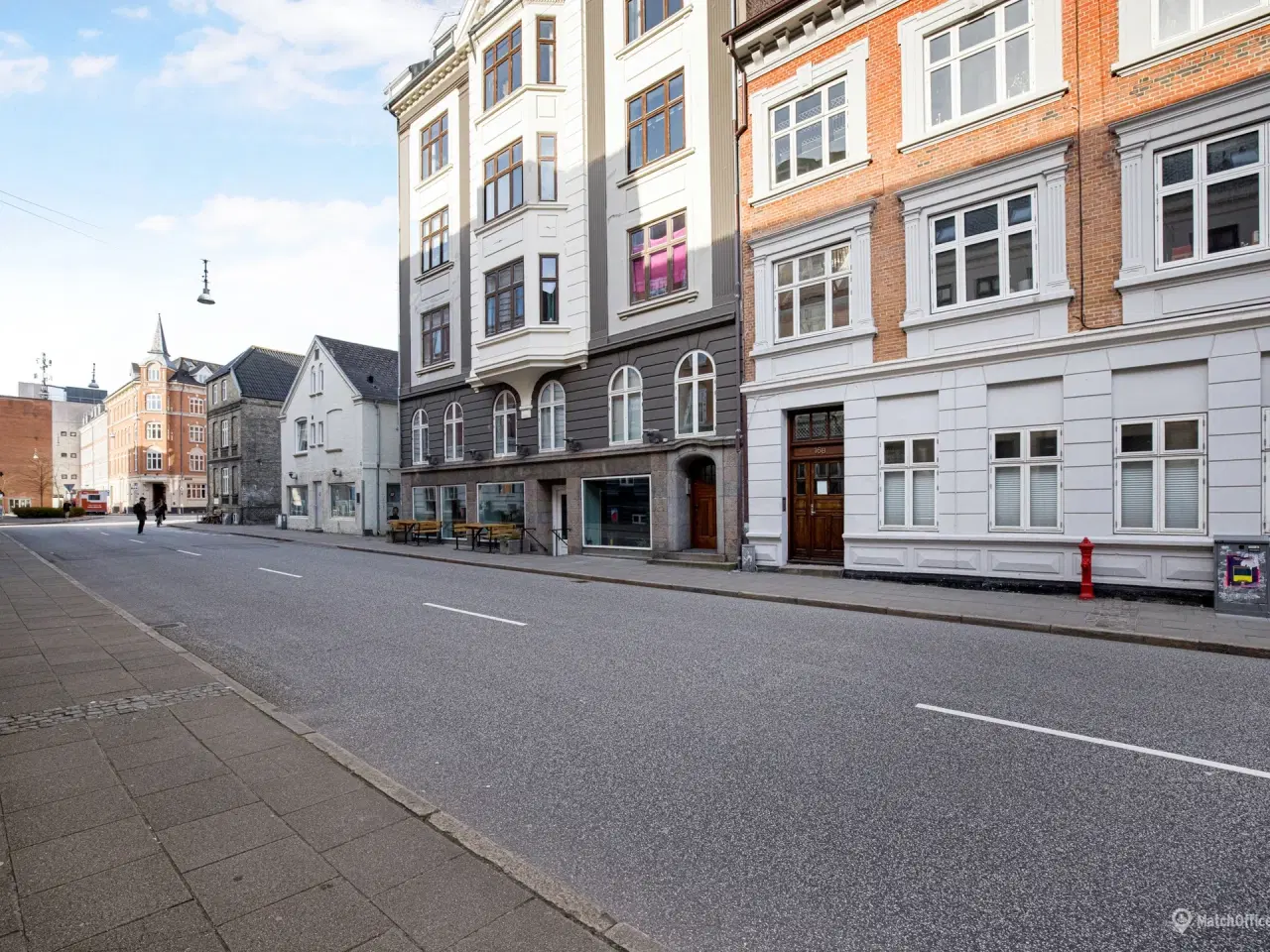 Billede 15 - Centralt beliggende erhvervs lokaler. til mange formål. Tilpasses efter ønske