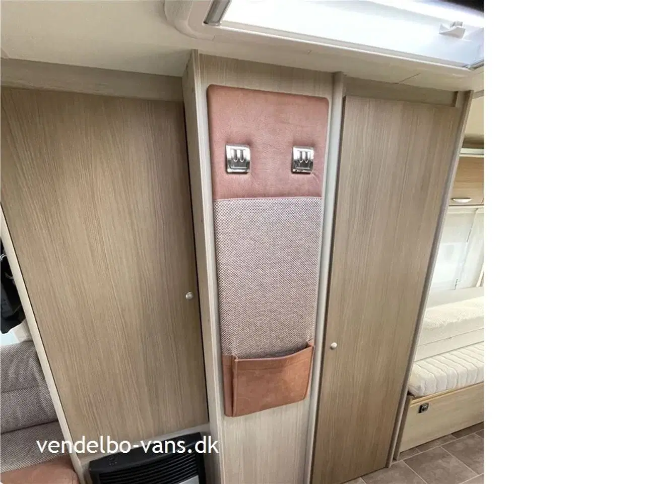 Billede 11 - 2012 - Bürstner Averso Comfort 460 TL   Fin og velholdt vogn