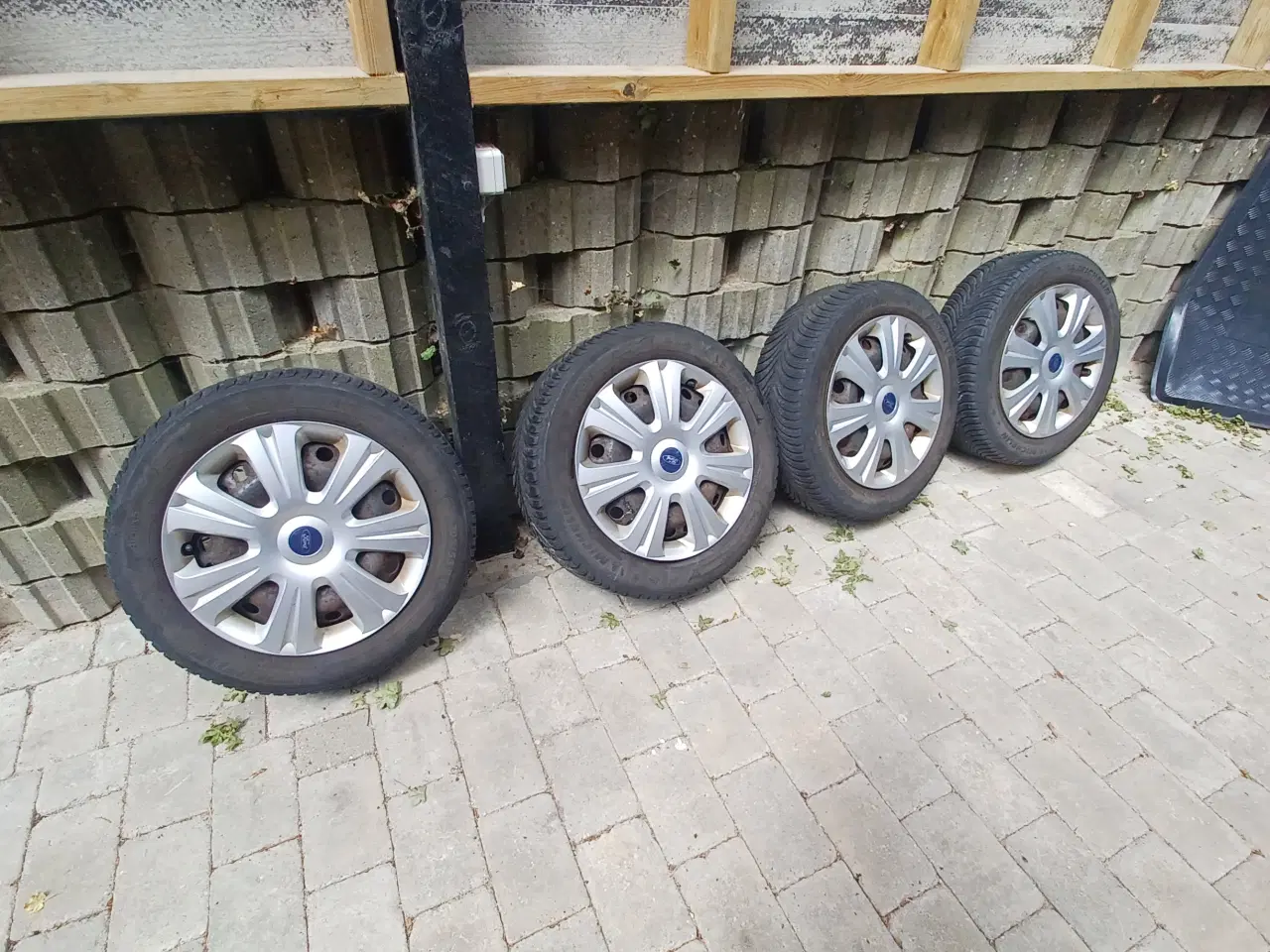 Billede 3 - Ford vinterhjul.