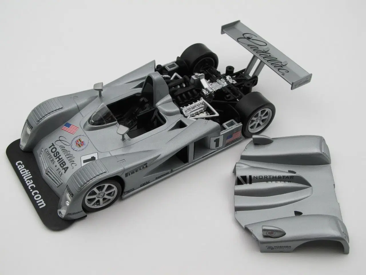 Billede 5 - 2000 Cadillac Northstar #1 LMP900 - 1:18  Le Mans