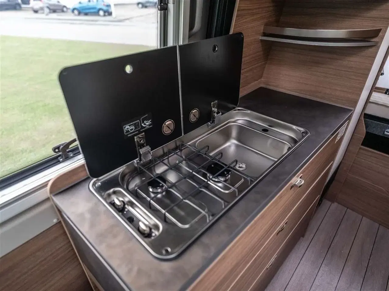 Billede 17 - 2025 - Knaus Boxlife 630 ME Platinium Selection   Truma Dieselfyr og Clesana Toilet