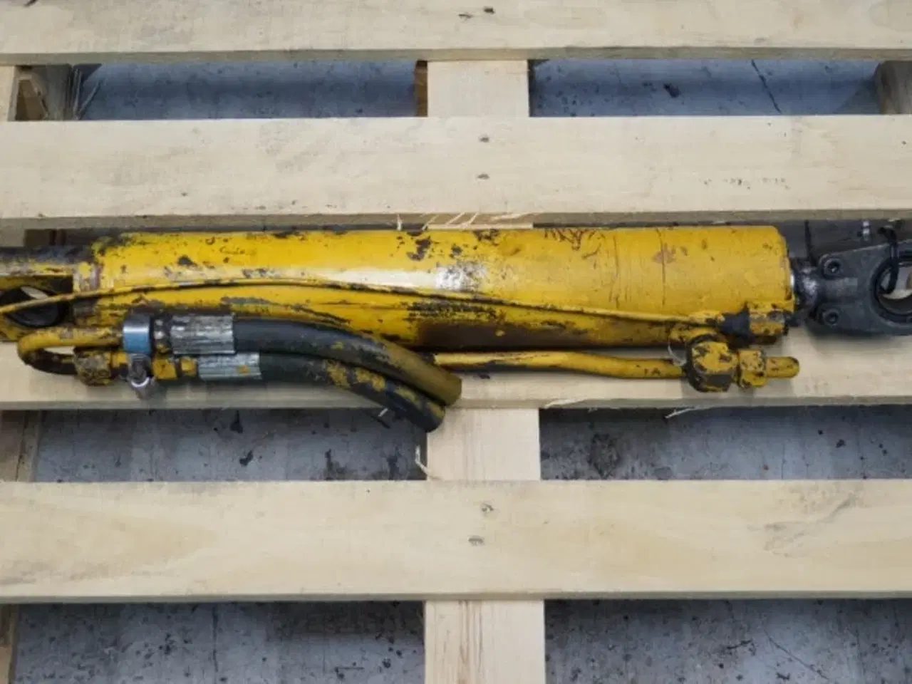 Billede 7 - Hydrema 805 Styrecylinder 330325